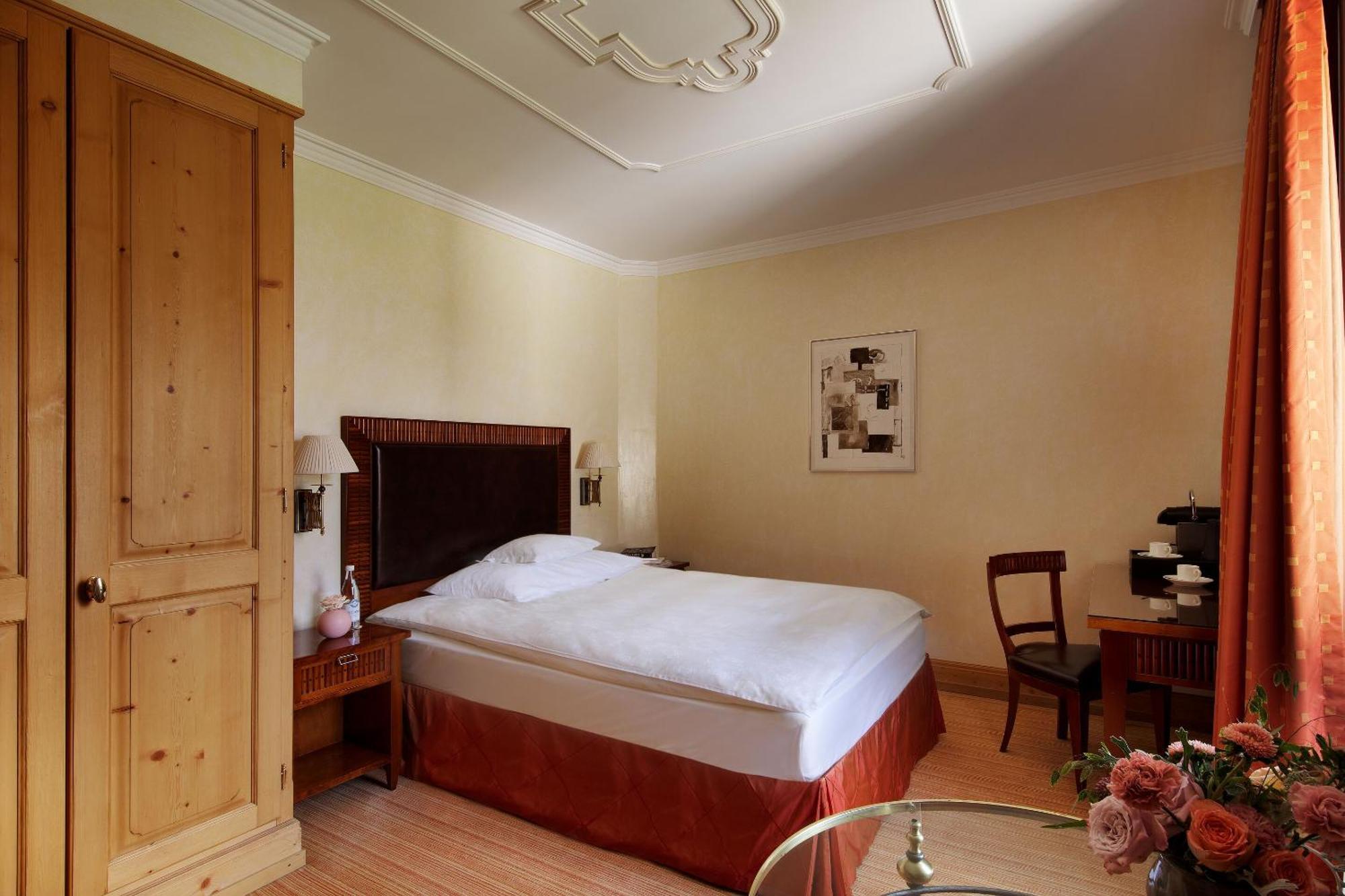 פונטרסינה Grand Hotel Kronenhof מראה חיצוני תמונה